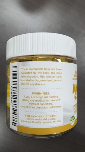 Soft chews with pineapple flavor in bowl