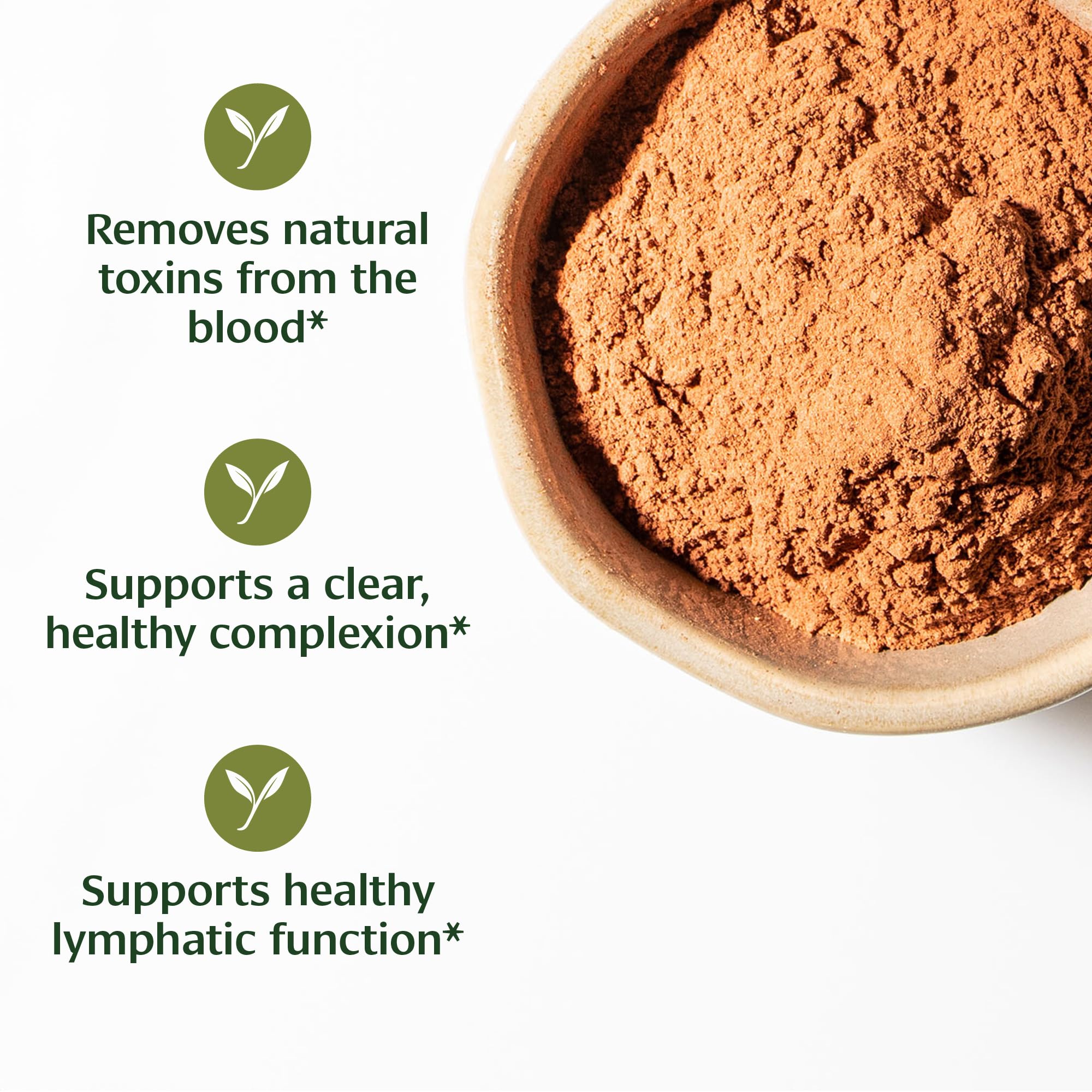 Organic Manjistha powder in a white scoop