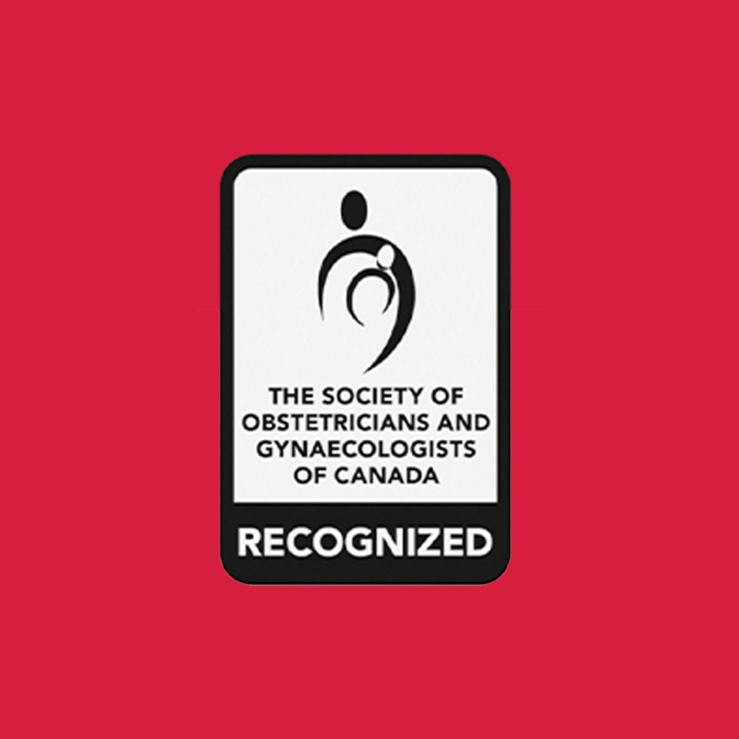 Materna Nestlé Prenatal lifestyle shot of a pregnant woman taking vitamins at home