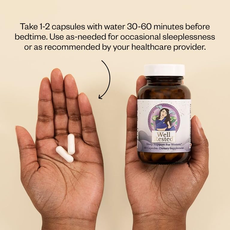 60 capsules arranged with sleep-support ingredients concept