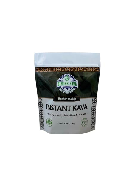 Pouring 2-4 teaspoons of kava into a beverage