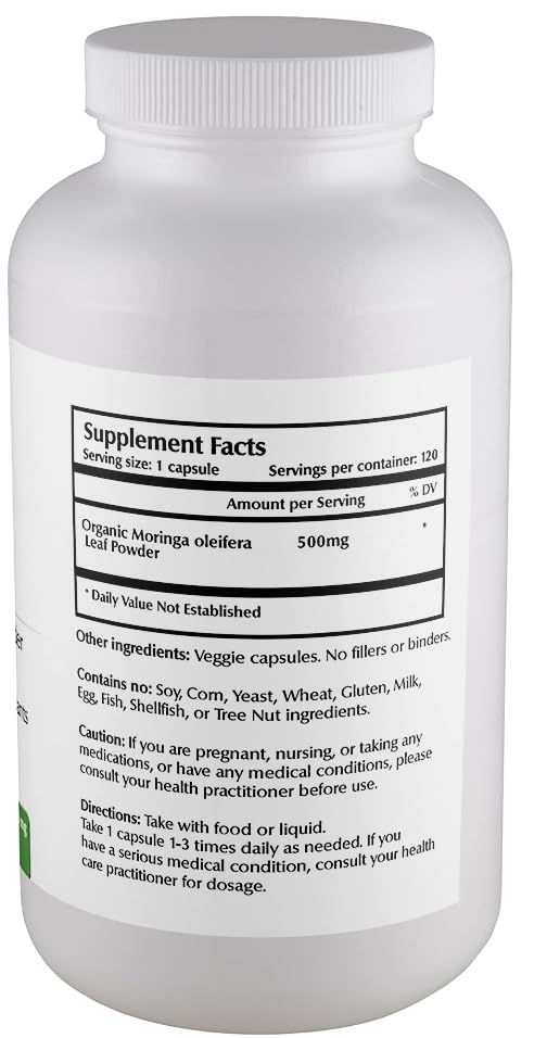 Close-up of Moringa leaf powder highlighting polyphenols and nutrients