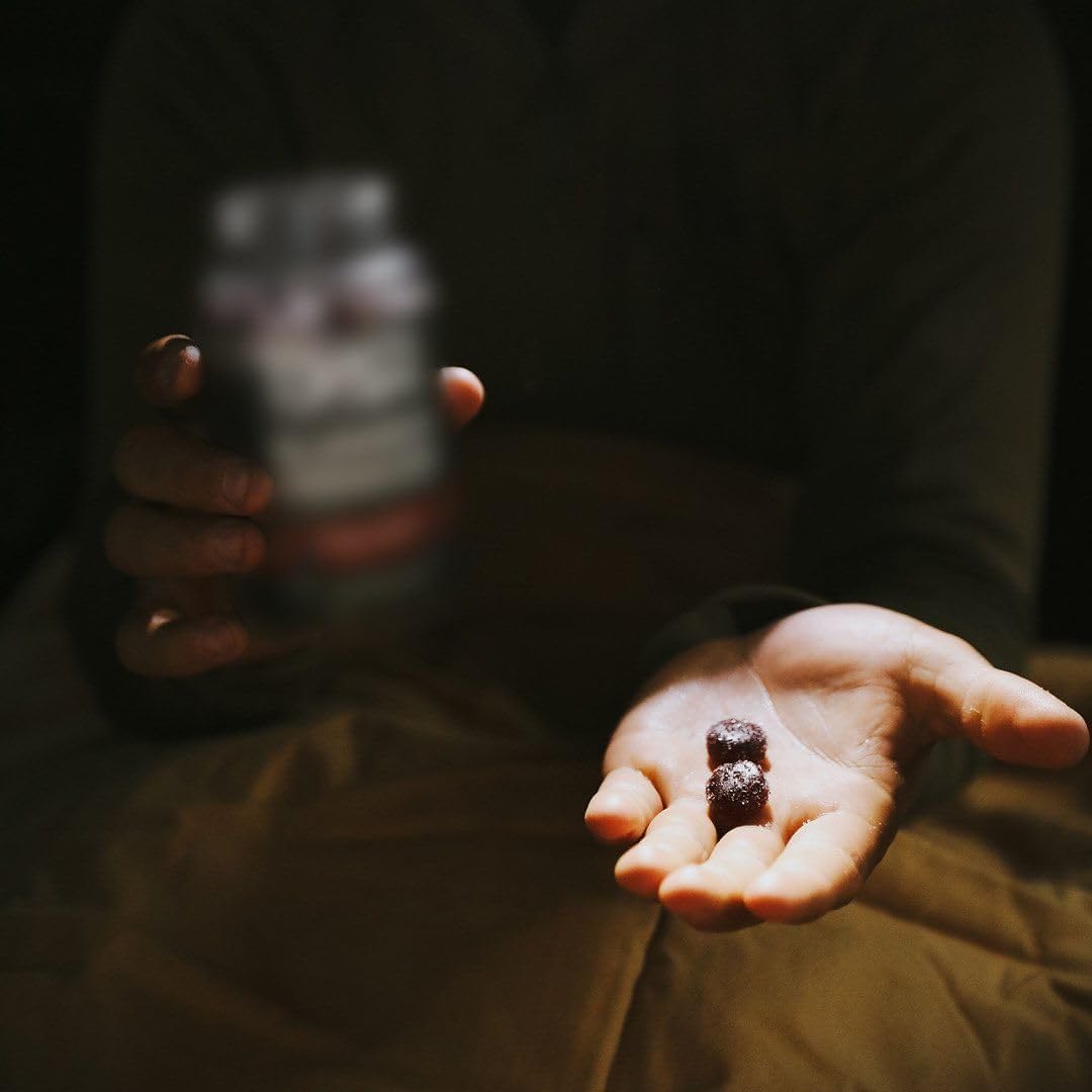 Label noting 2.5mg melatonin per gummy