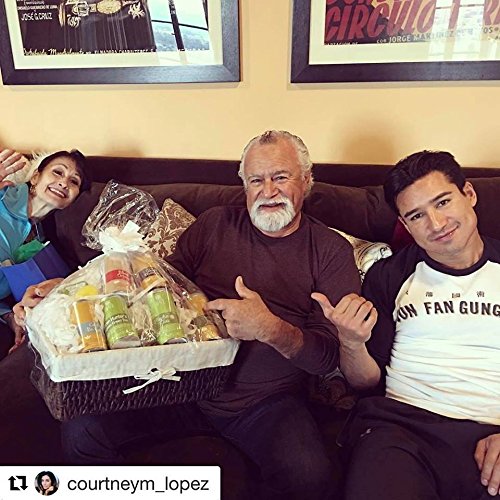 Mummy Magic Slim Tea with postpartum mom illustrating breastfeeding-safe comfort