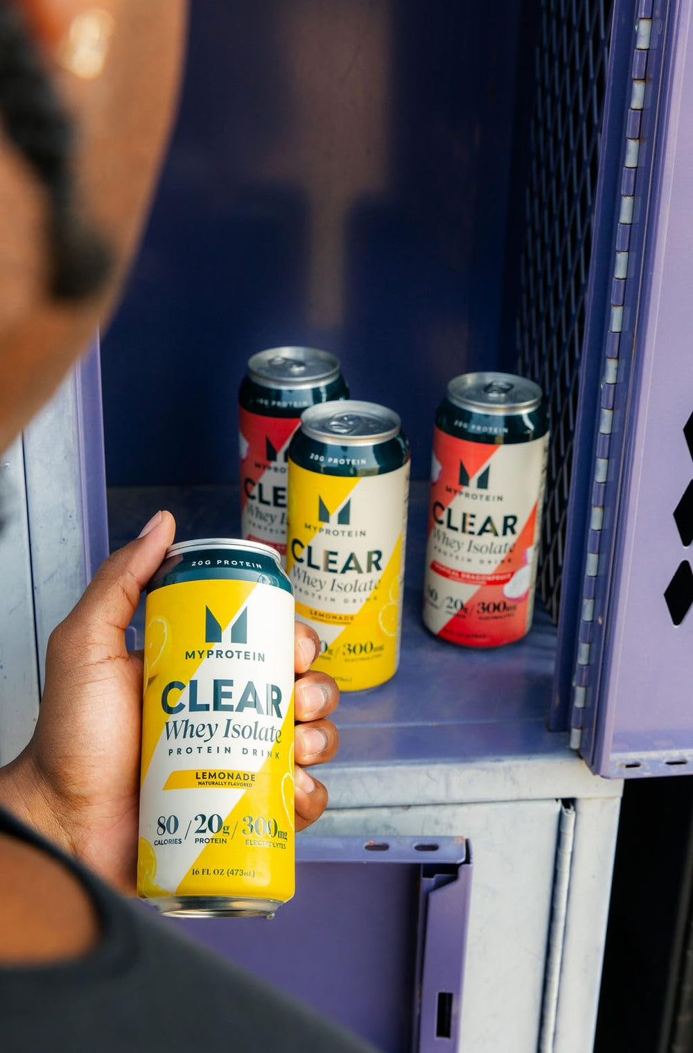 Front packaging featuring the Lemonade flavor and branding