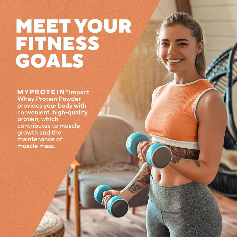 Myprotein Impact Whey Powder Mocha pour emphasizes quick mixability for shakes and smoothies