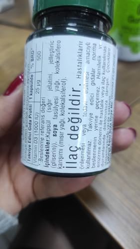 Nature's Bounty Vitamin D3 1000 bottle with packaging details and non-GMO label