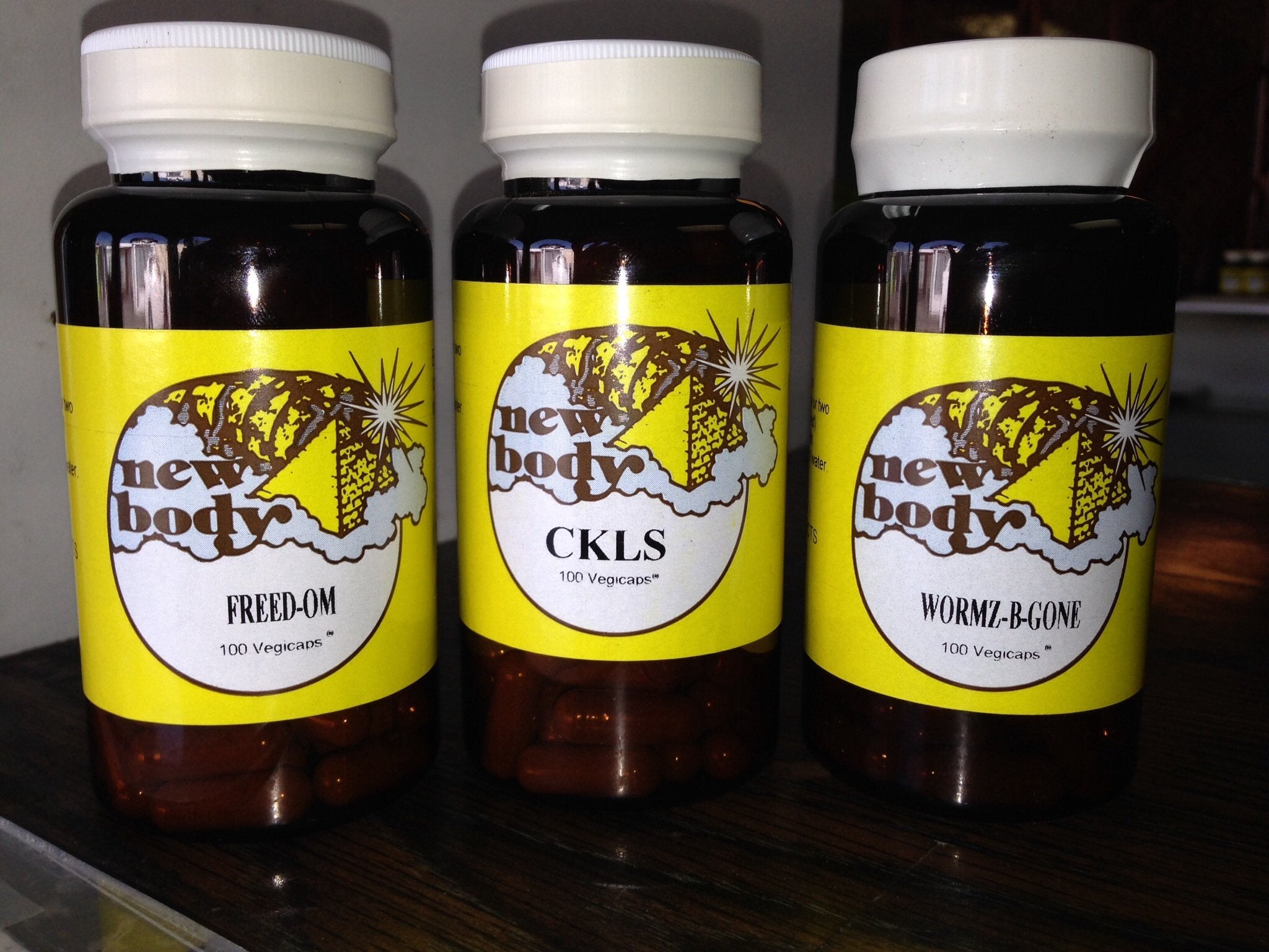 New Body Advanced Colon Cleanse Pack bottle with herbal blend supporting digestive comfort and daily wellness