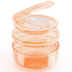 Leak-proof lid with silicone seal on denture bath box