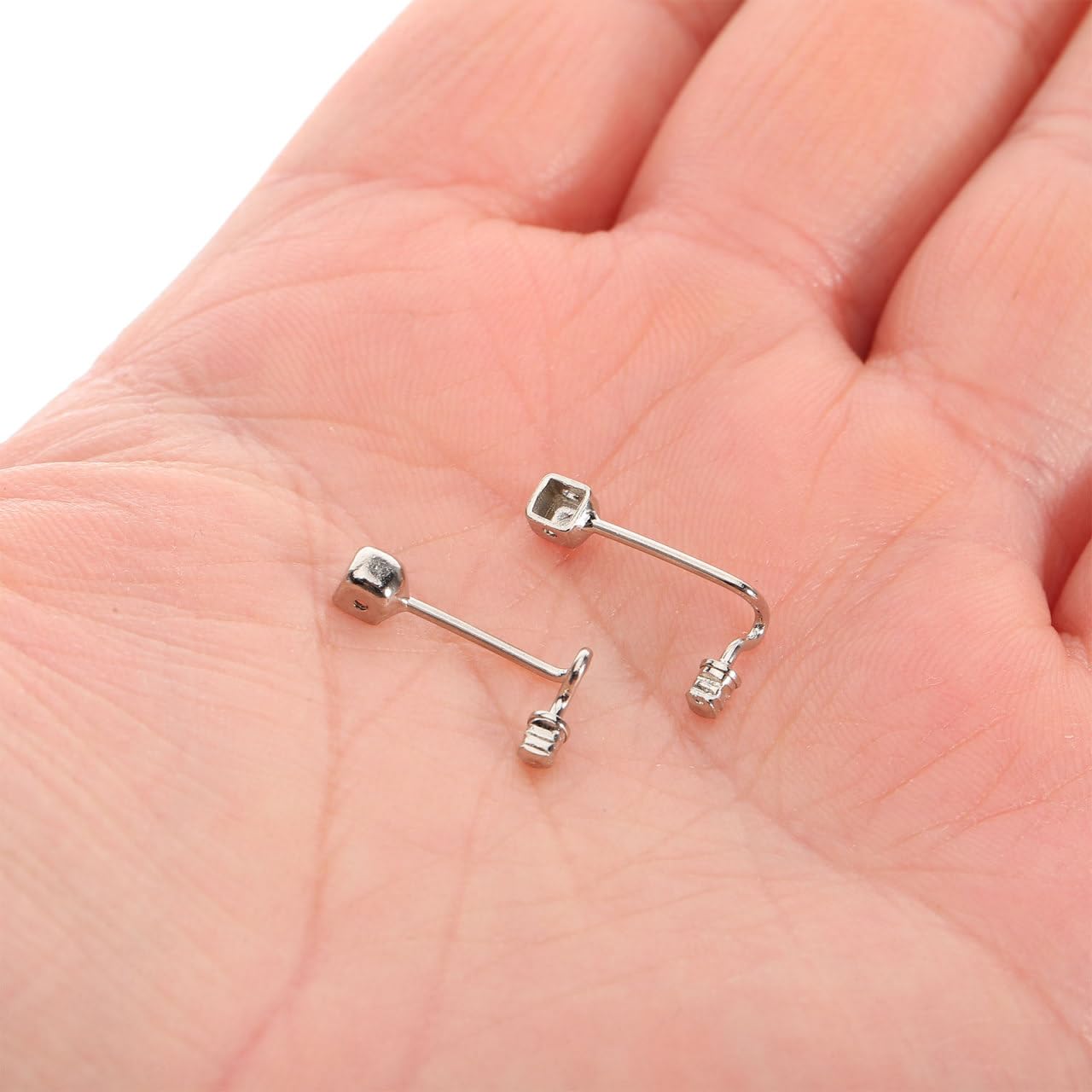 User-friendly replacement design fits various frames