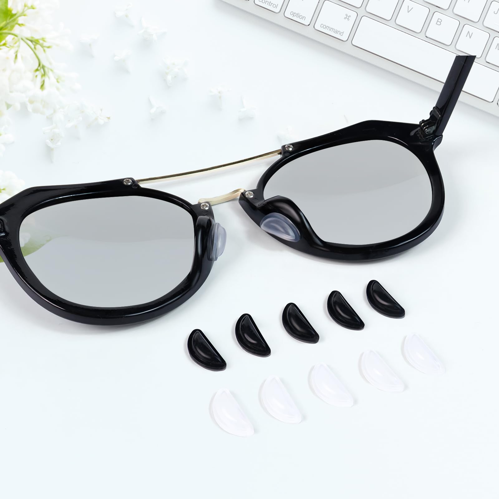 Fits full-frame plastic frames with silicone eyeglass nose pads