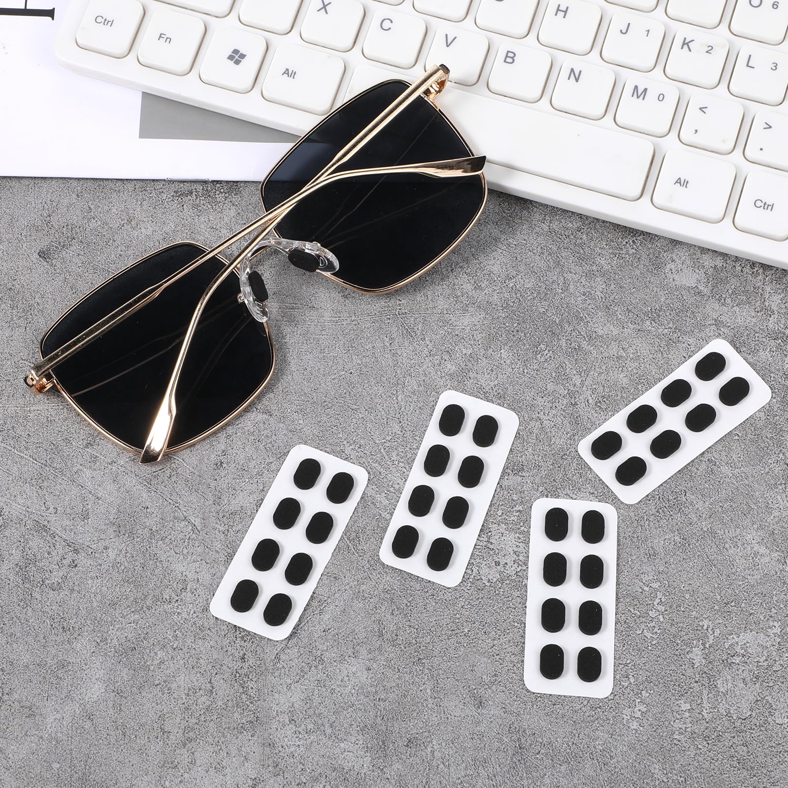 Easy-apply self-adhesive nose pads on glasses frame