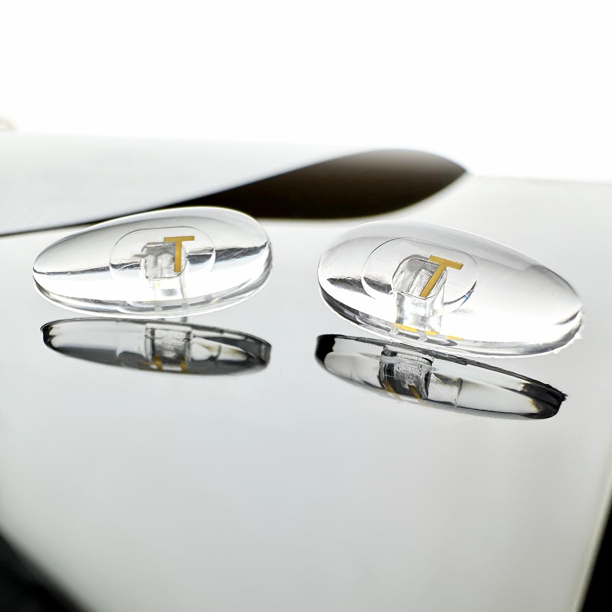 Two nose pads included for Tom Ford sunglasses