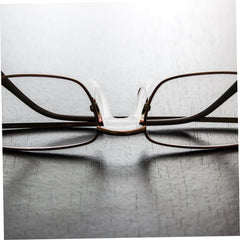 Soft silicone nose pad material for glasses
