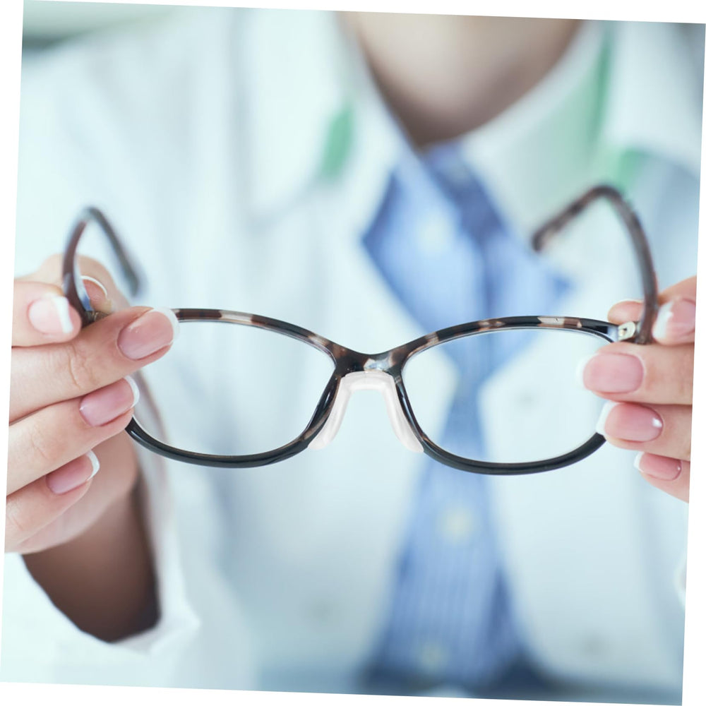 Non-slip silicone nose pad on eyeglass frame