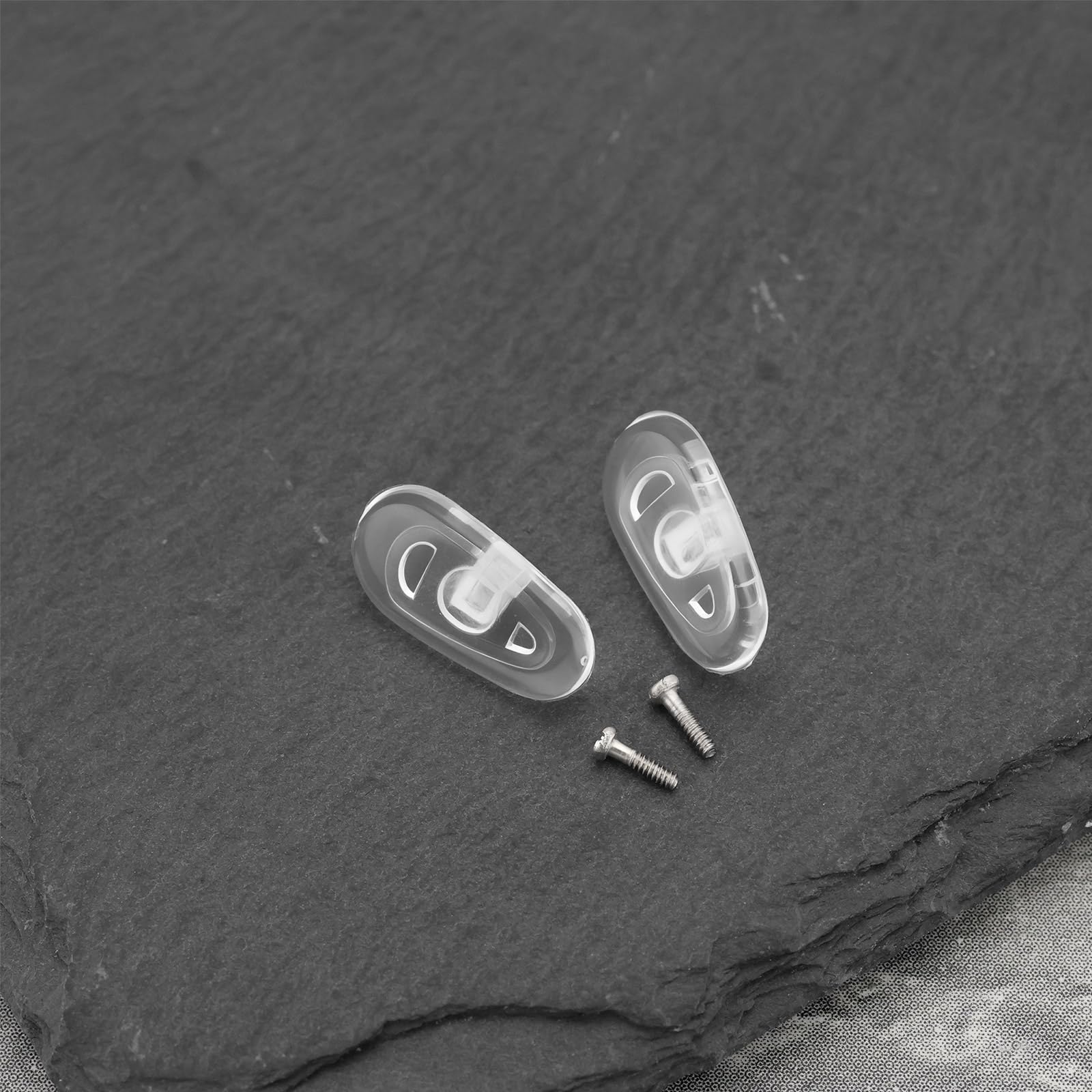 Universal 14x7mm screw-in nose pads for most eyewear