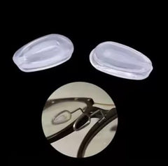 Oakley Holbrook Metal nose pads - close-up view 2