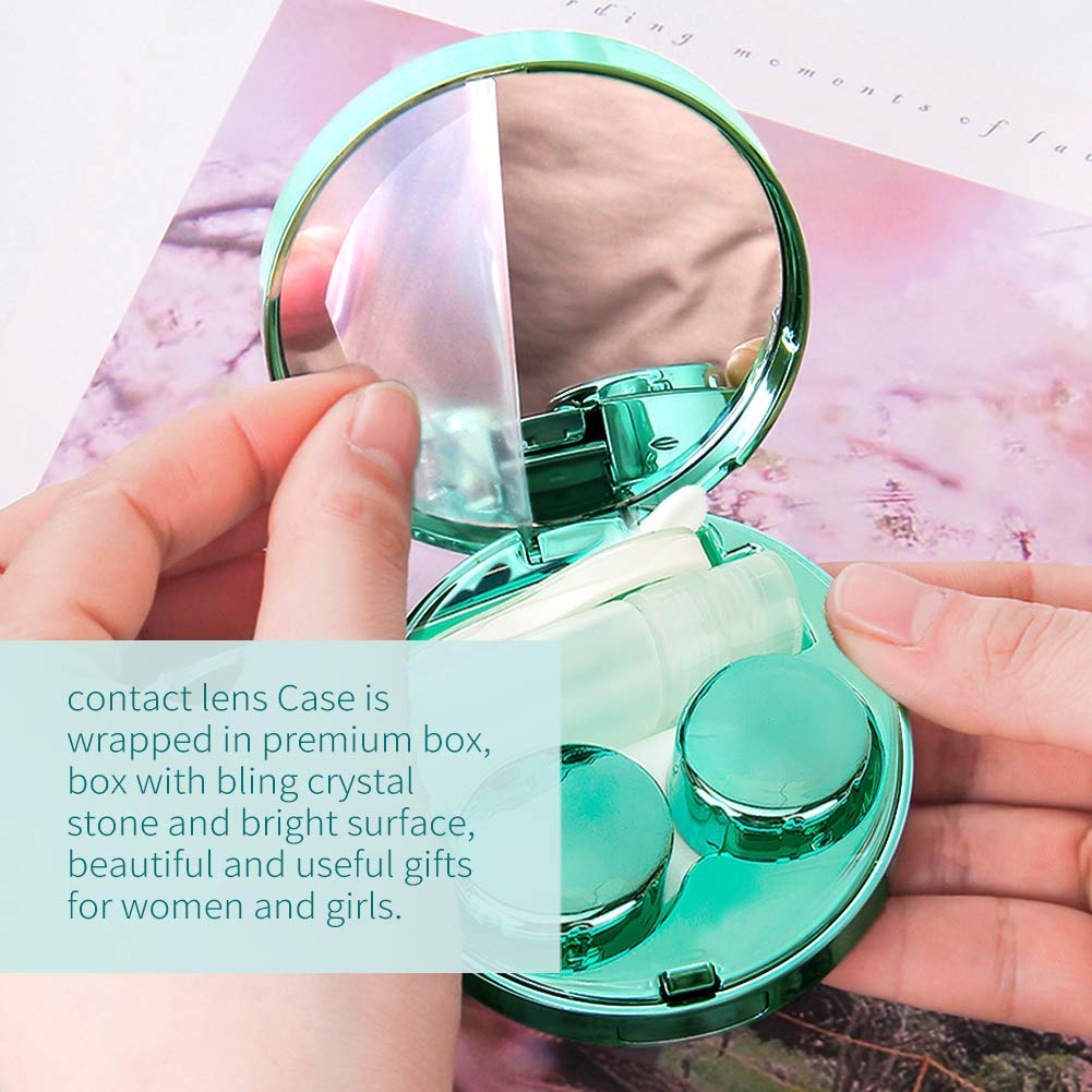 Mirror and solution bottle included in the travel kit