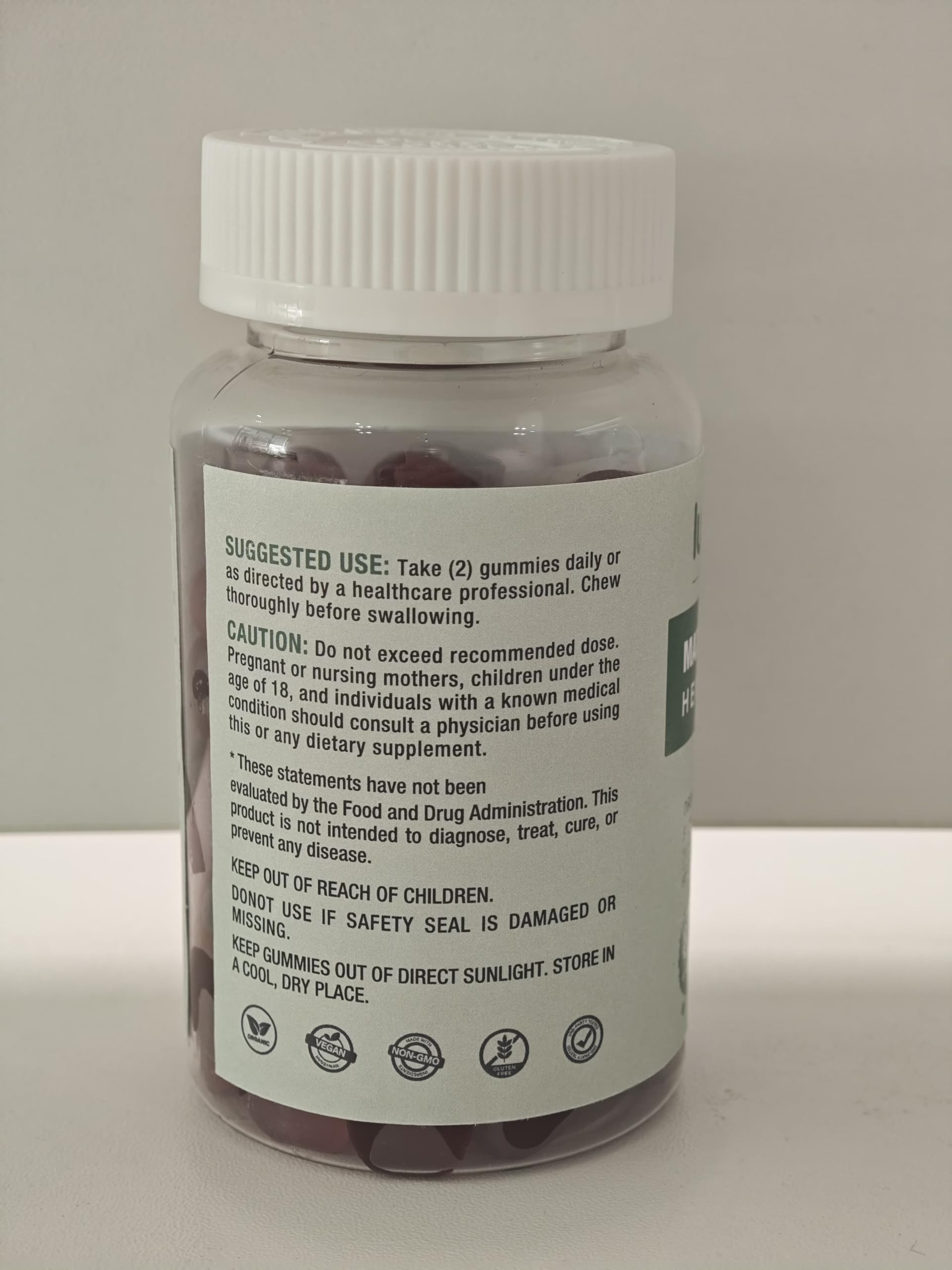 Gummies packaging label highlighting non-GMO and gelatin-free