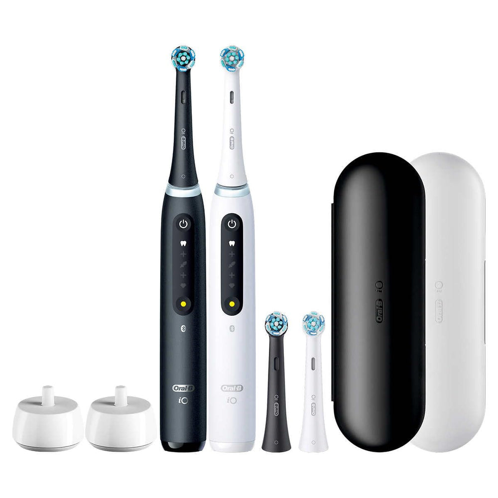 Oral-B iO 5 smart display with app connectivity
