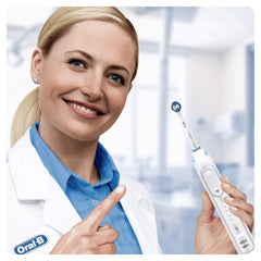 Close-up of Oral-B Precision Clean bristles