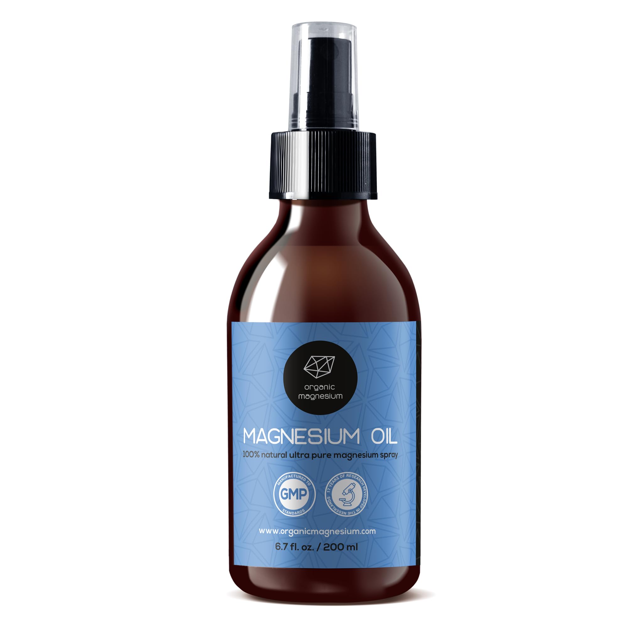 Organic magnesium spray oil in a glass 6.7oz bottle