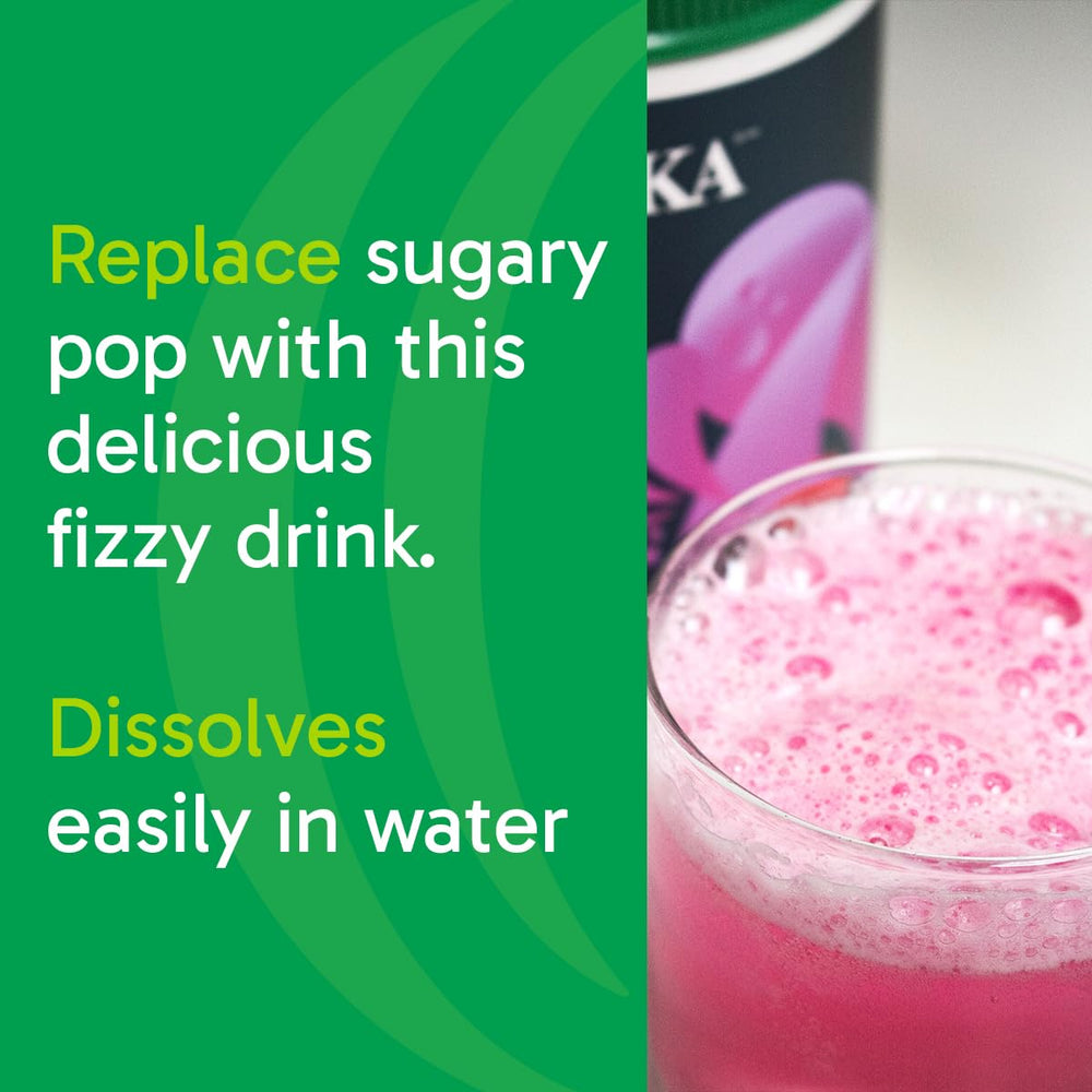 Powder texture and scoop close-up