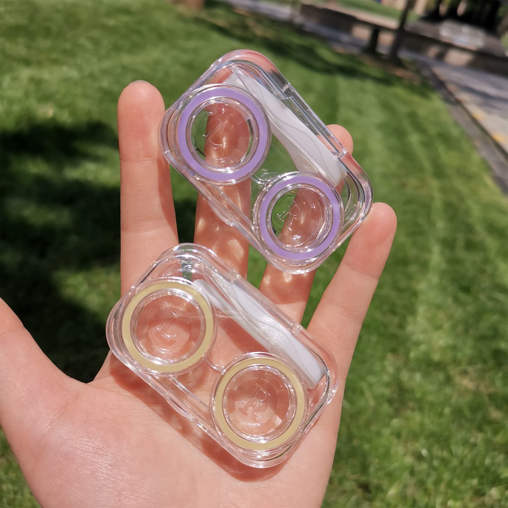 Anti-leak silicone seals for full protection of contact lenses