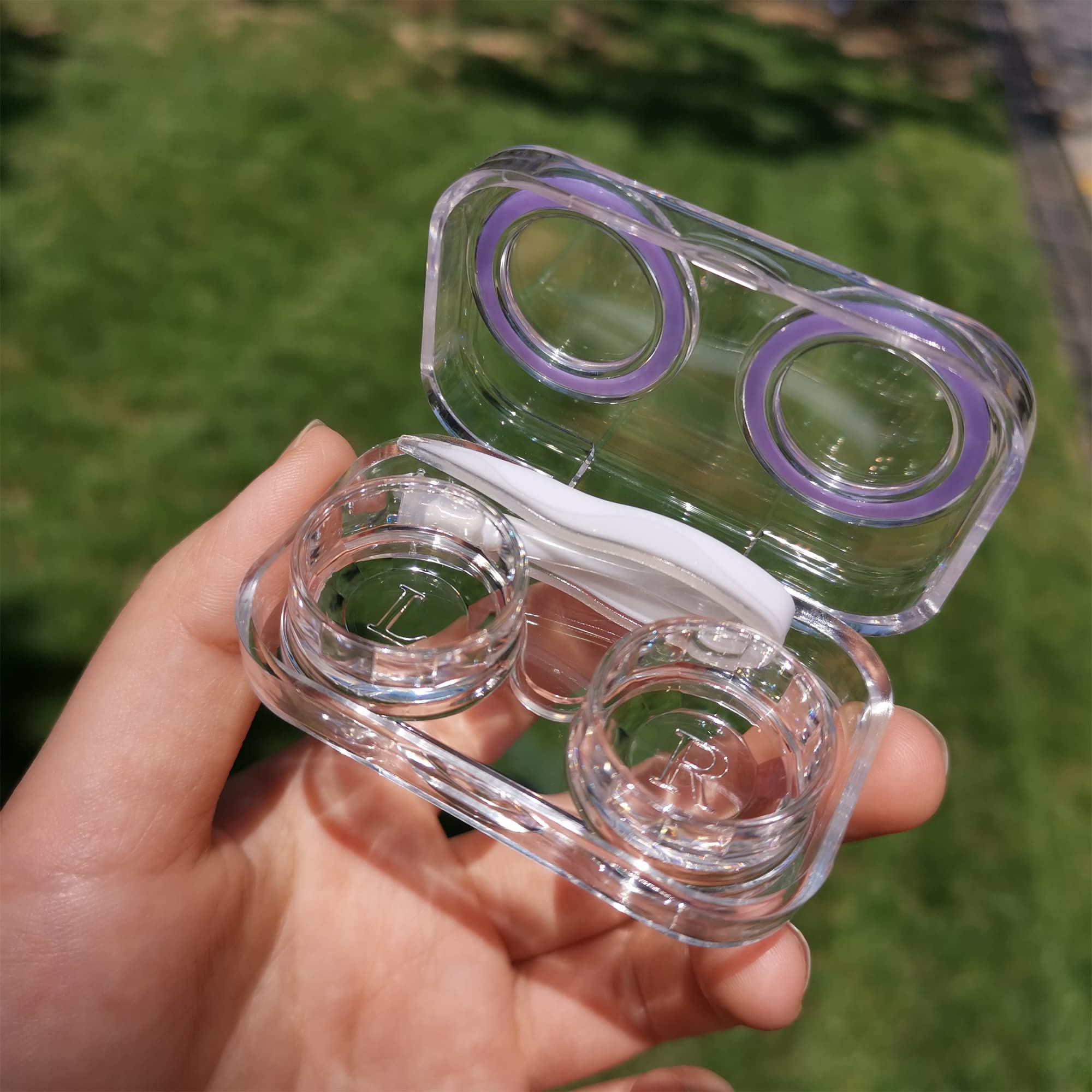 Mini kit includes tweezers, stick, and lenses holder
