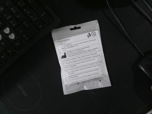 Packaging bottle with 10 lens remover tools