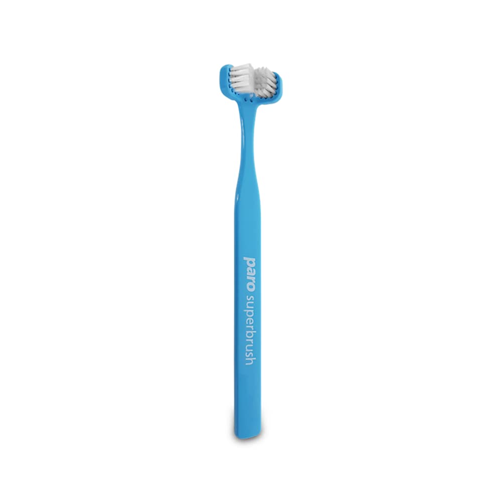 Paro 3 in 1 Superbrush triple-head toothbrush close-up bristles