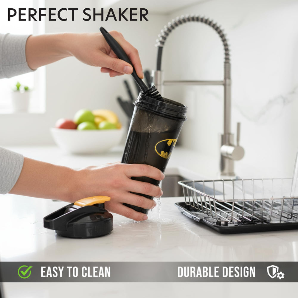 Batman PerfectShaker ACTIV 28oz side view with logo