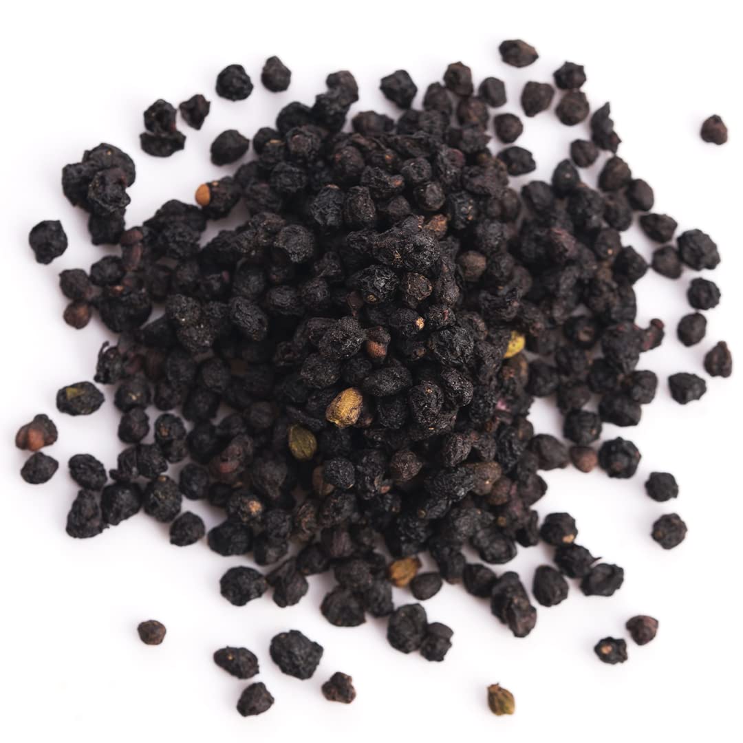 Serving ideas for elderberries in tea and smoothies