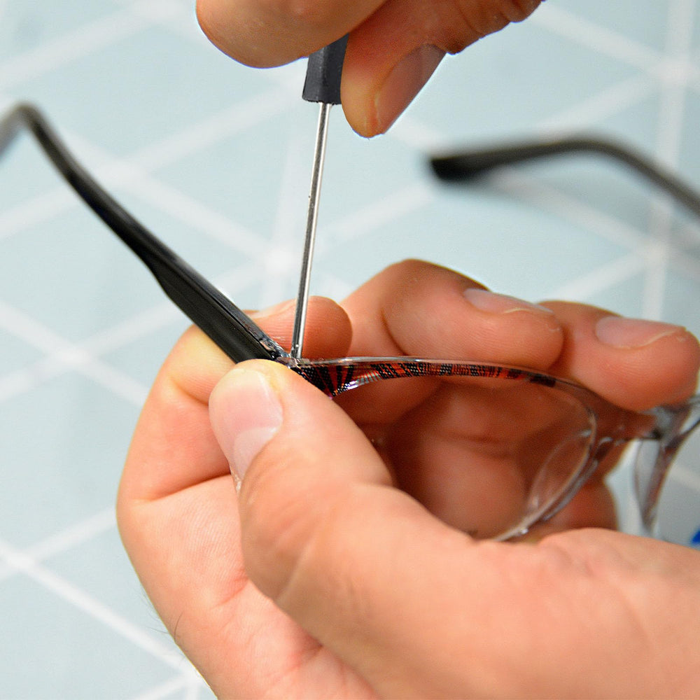 Lightweight alloy temple replacement for comfortable wear