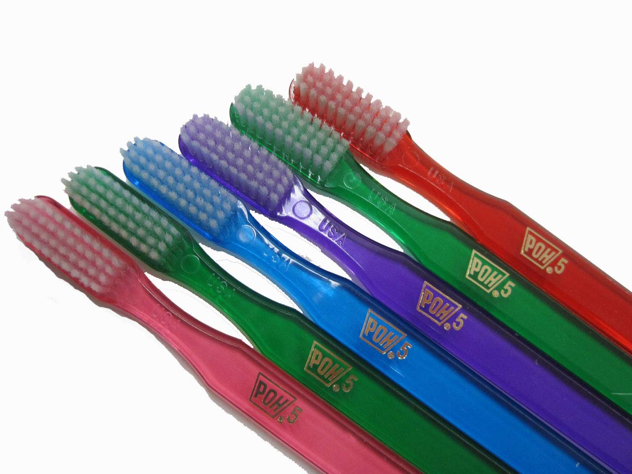 Close-up of 0.005 inch bristles on 4-row supersoft toothbrush