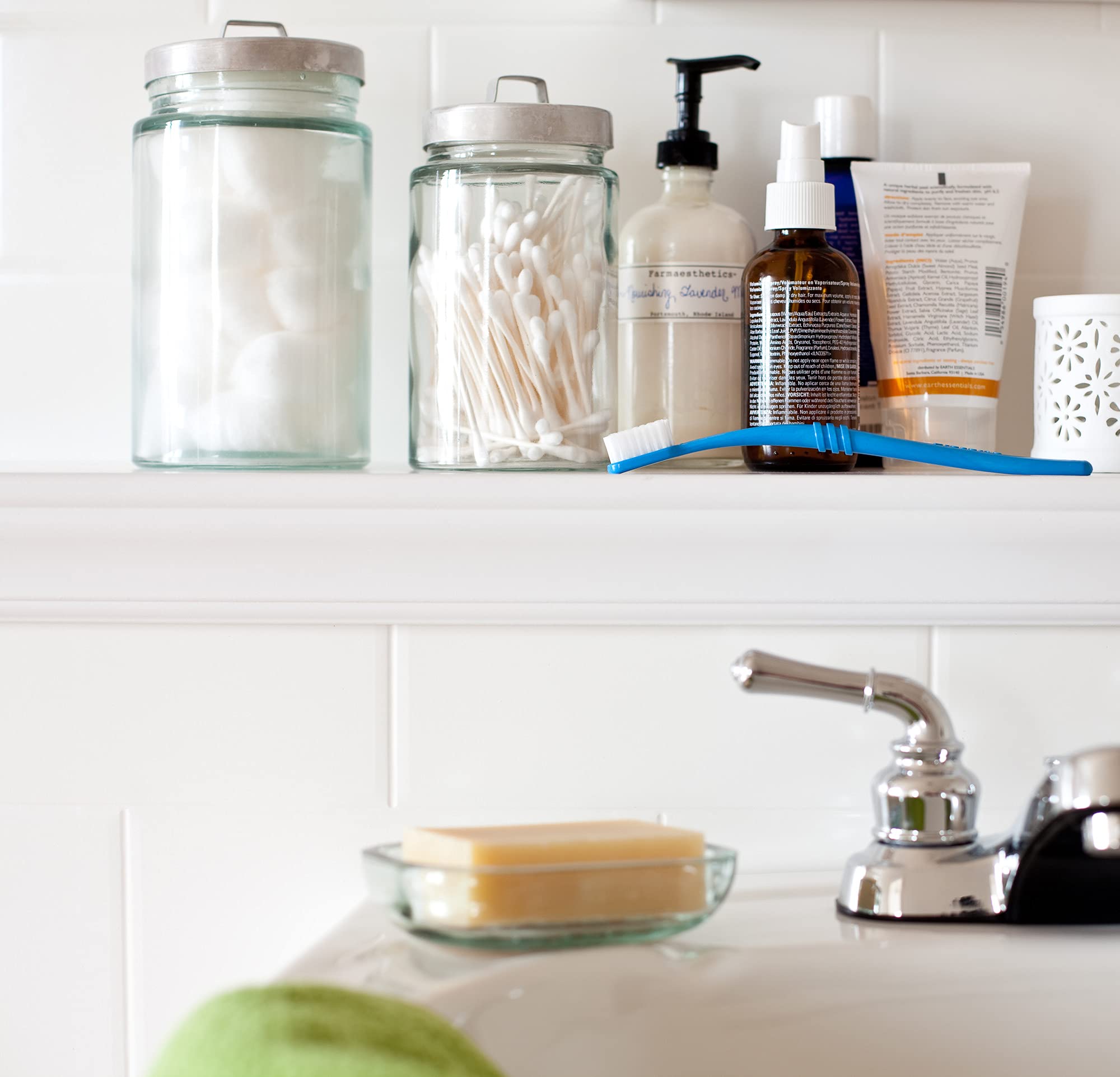 Eco-conscious toothbrush set ready for use
