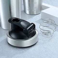 Dishwasher-safe protein shaker made from 304 stainless steel