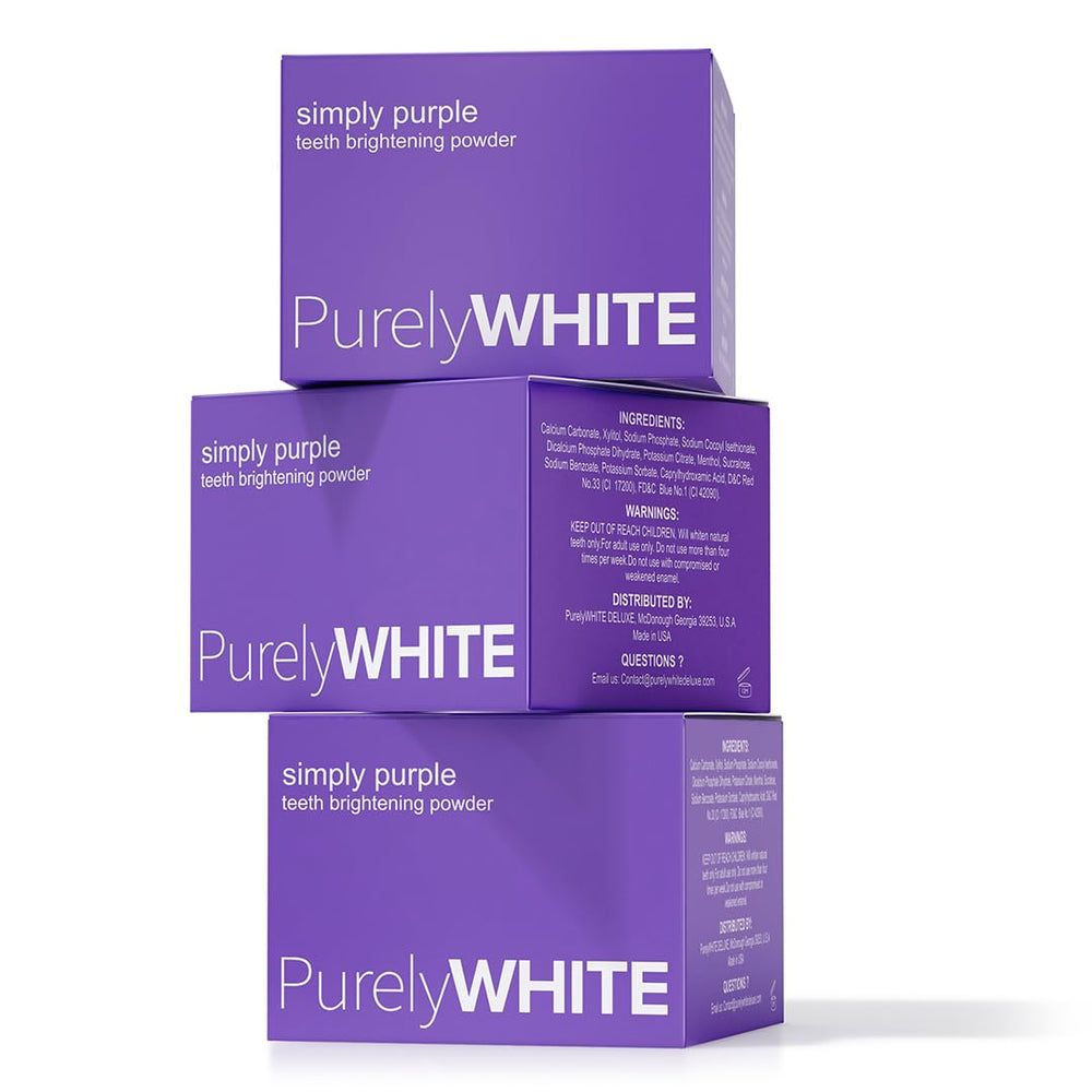 Bright smile after using PurelyWHITE DELUXE whitening powder