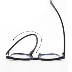 Close-up of clear lenses in QYAJS blue light glasses