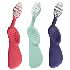 Front and angle view of the RADIUS Flex Brush Right-Hand 3-Pack