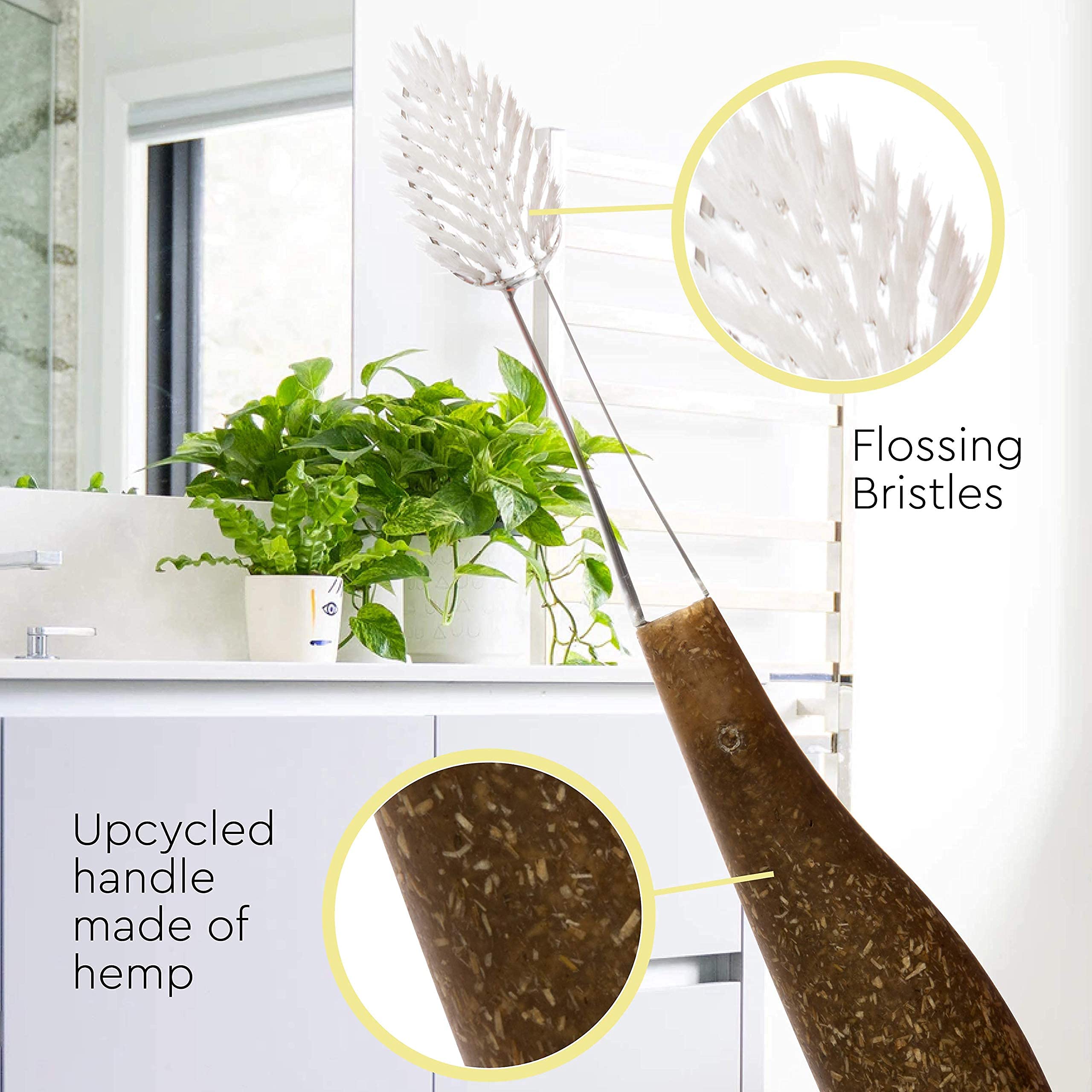 Ergonomic reversible handle of RADIUS Source Toothbrush