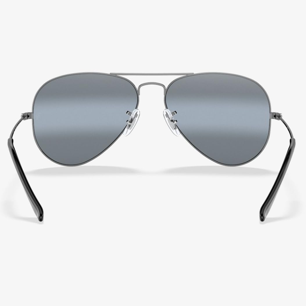Screwdriver and parts for easy Ray-Ban Aviator installation