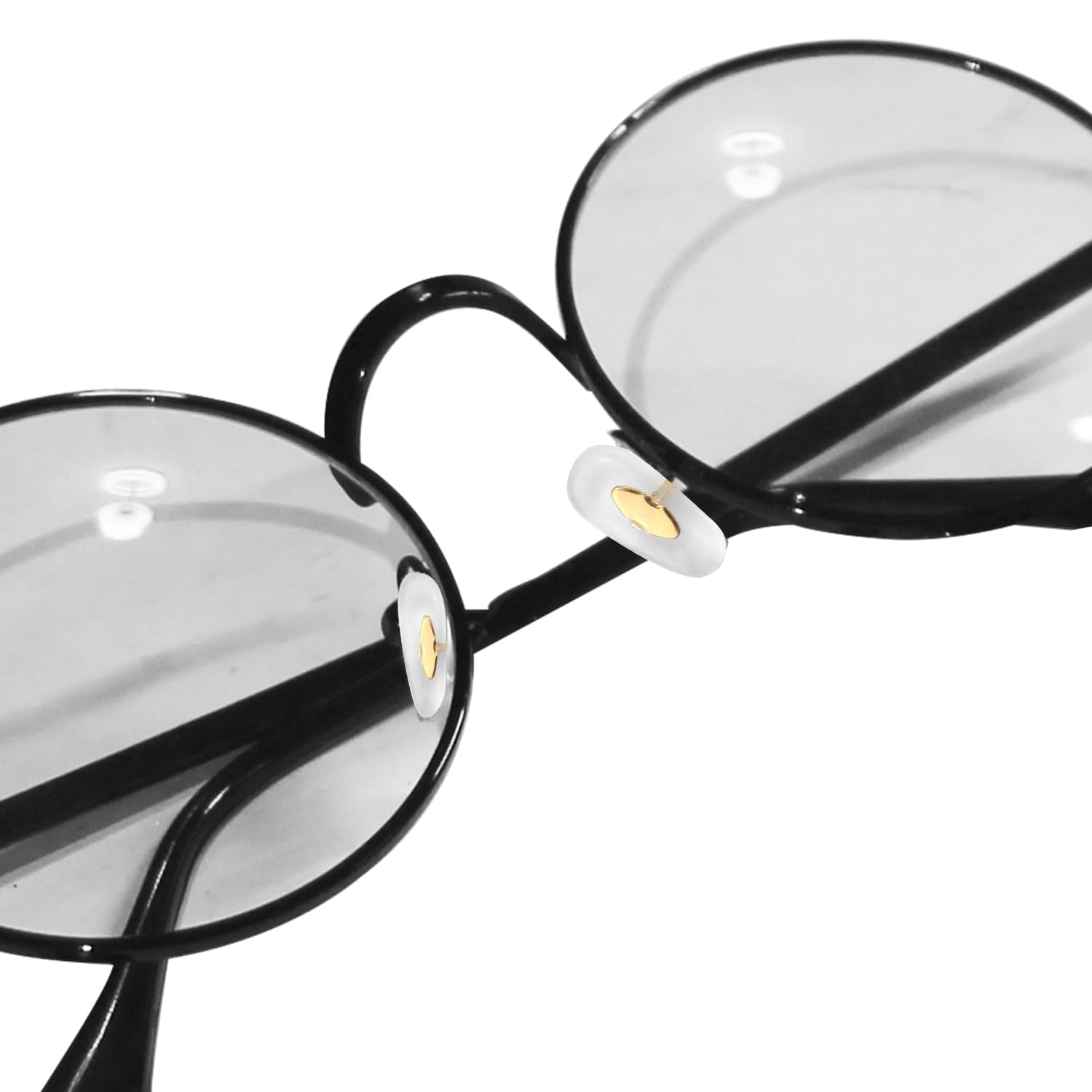 Usage: installing Ray-Ban clip-on nose pads with pliers