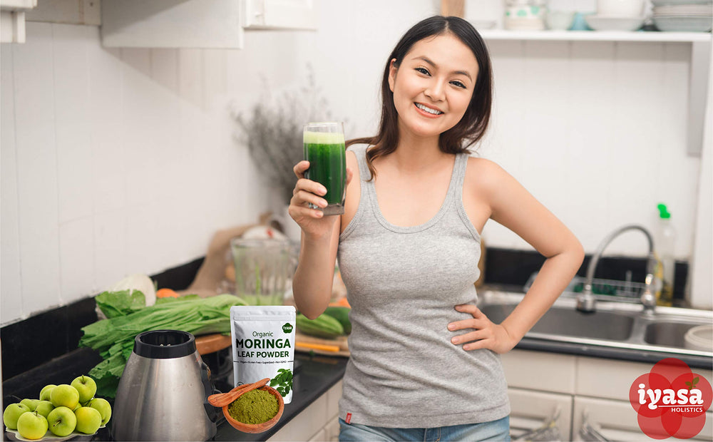 Close-up of resealable 16 oz pouch with Moringa powder