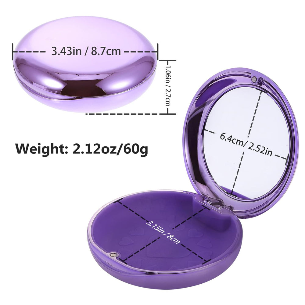 Magnetic closure of the small light retainer case