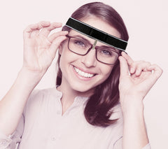 Adjustable elastic strap on nose protection device