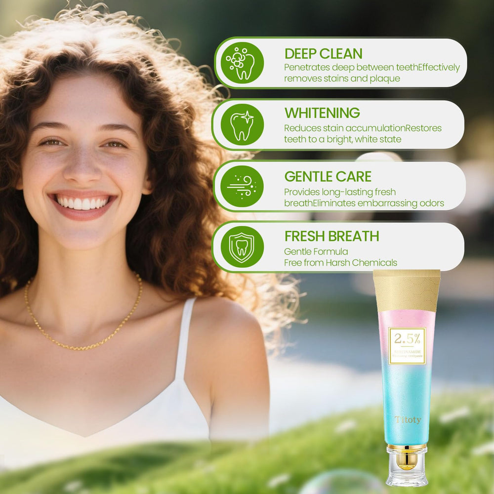 Rich cleansing foam texture of toothpaste