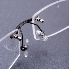 Screws, nuts, washers for rimless glasses with 4-in-1 screwdriver