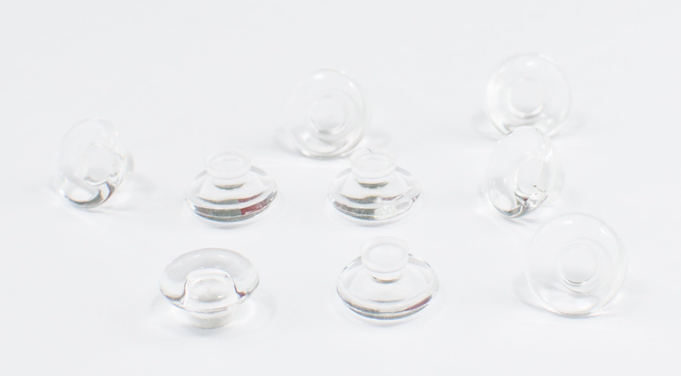 Close-up of rimless nose pads showing non-slip design
