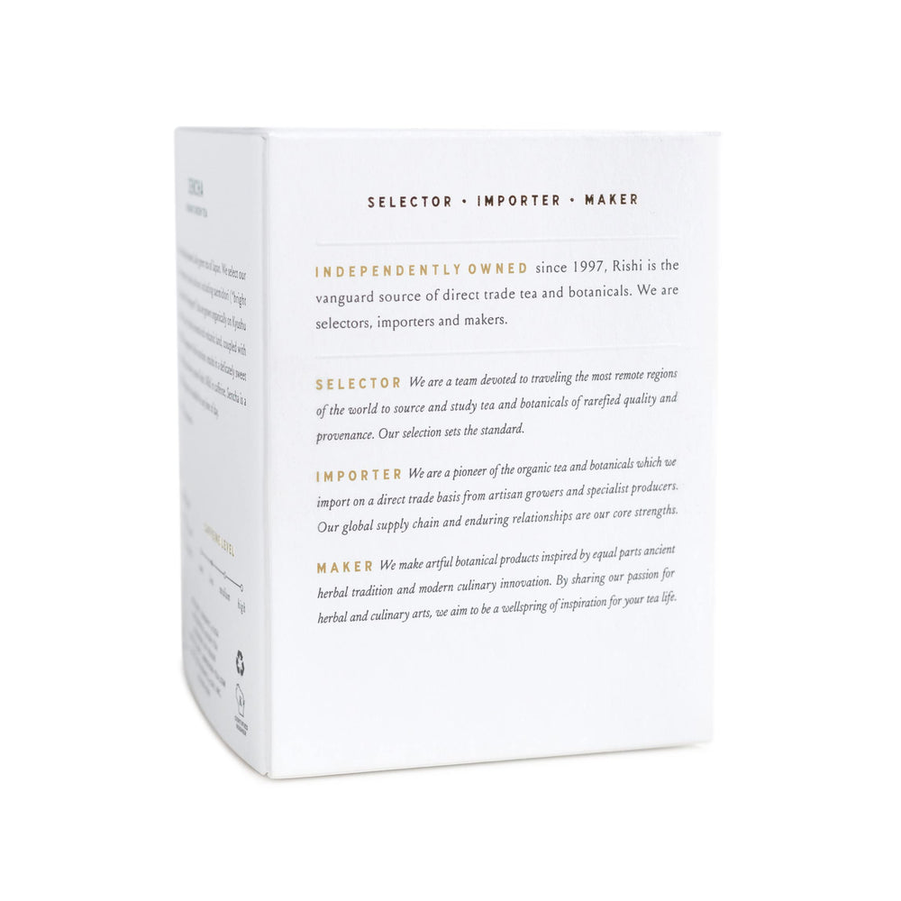 Chamomile blossoms and herbs used in the tea